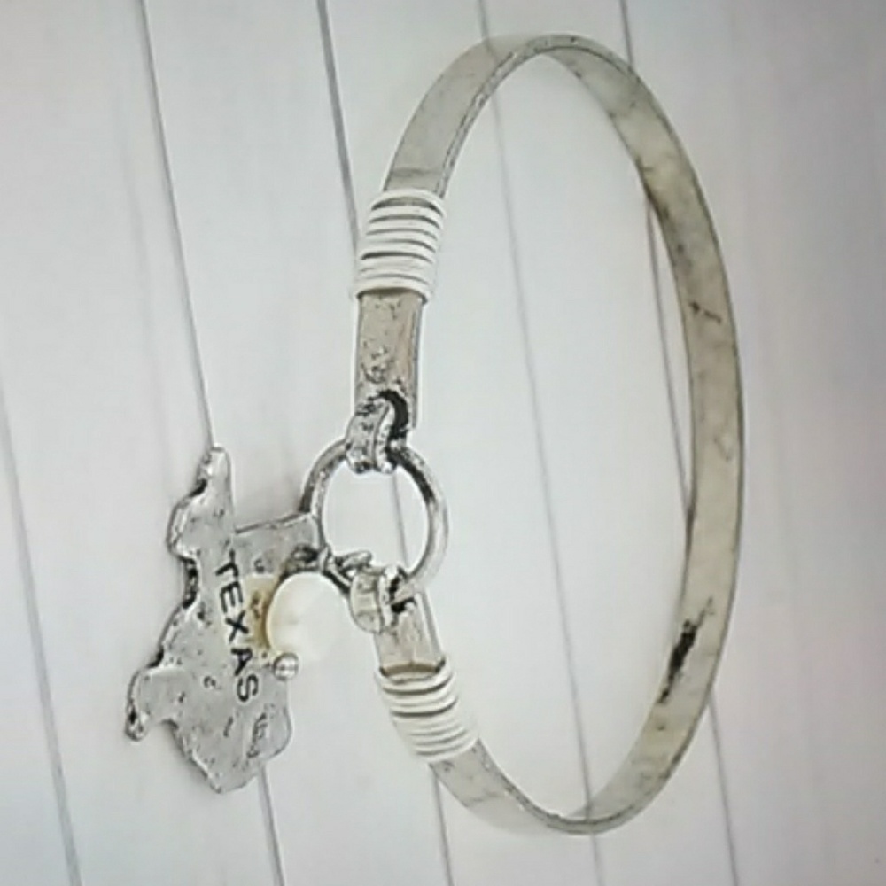 Burnished Silvertone Texas Bracelet